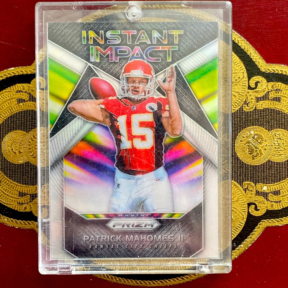 Instant Impact Panini Prizm Patrick Mahomes Card